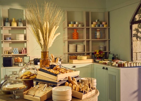 Profitez d'une soirée spéciale Nouvel An avec dîner proche de Cannes - 4* - 14