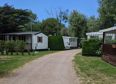 Camping de la Rive, 3* - 10