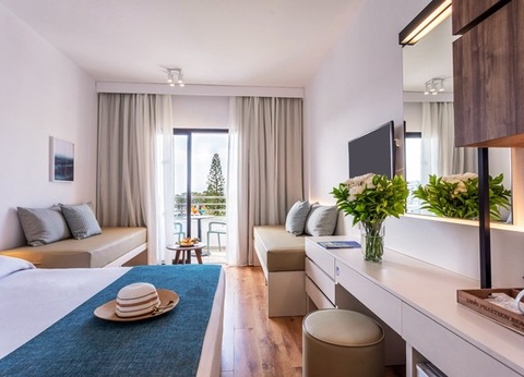 Hôtel Louis Phaethon Beach 4* - 4