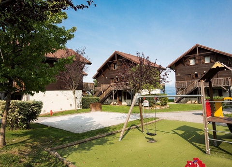 Résidence Référence Les Chalets d'Evian - 2