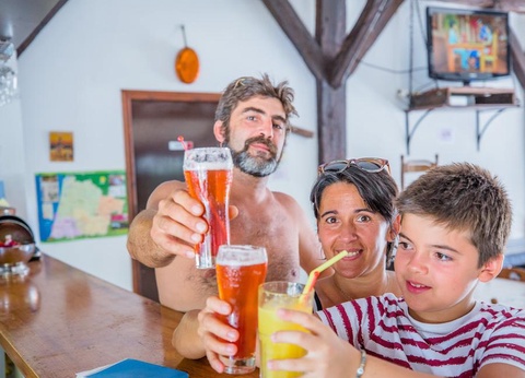 Camping les Bruyères, 3* - 23