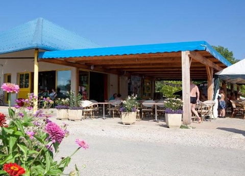 Camping Les Bords de Loue, 3* - 43