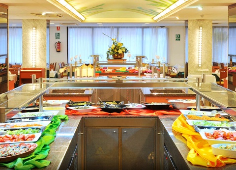 La Costa Brava en demi-pension incluse, à lloret de Mar - 4* - 12