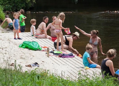 Camping Brantôme Peyrelevade, 4* - 82