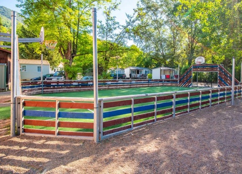 Camping Les Rives du Loup, 3* - 49