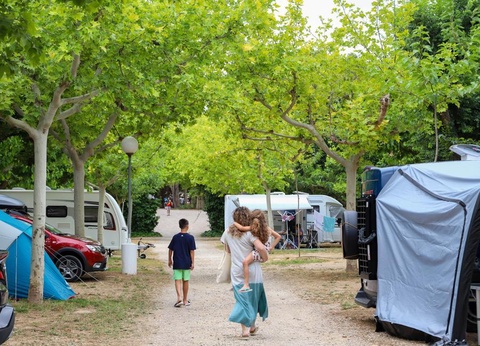 Camping Taiga Lake Caspe - 18