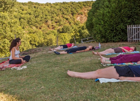 Camping Les Gorges Du Chambon - Ciela Village, 4* - 49