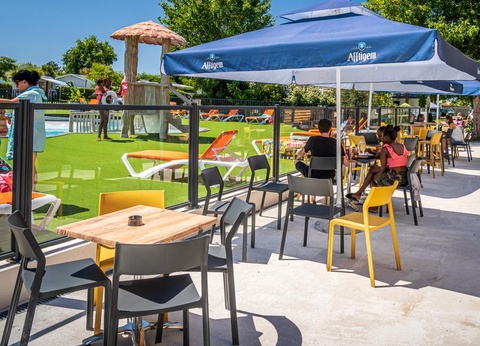 Camping Le Nid d'Eté, 4* - 67