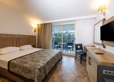 Hotel Crystal Aura Aqua Collection 5* - 7