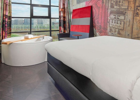 Week-end à Amsterdam avec billets pour Keukenhof - 4* - 29