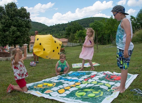 Camping Le Sous Bois, 4* - 23