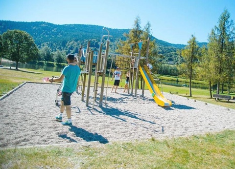 Camping du Lac de Moselotte, 4* - 46