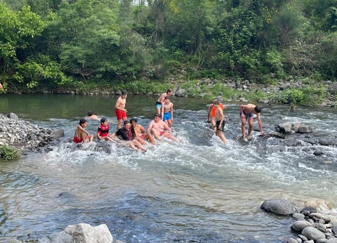 Camping les Rives d'Auzon, 3* - 55