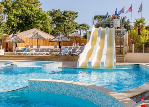 Flower Camping Au Bois des Biches, 4* - 13