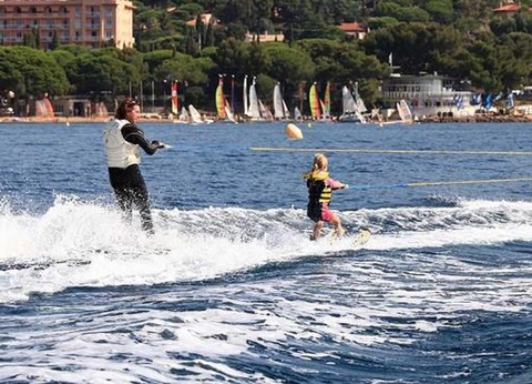 Domaine De La Bergerie, 5* - 77