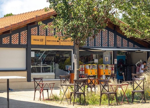 Camping Les Vignes, 5* - 9