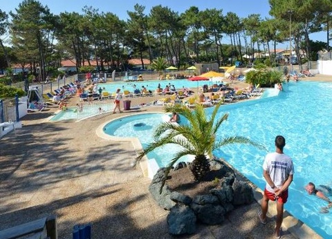 Camping le Saint-Martin, 5* - 9