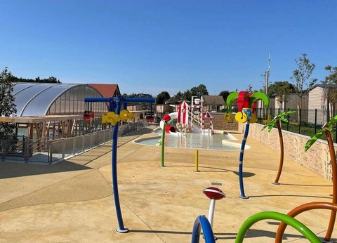 Camping Paradis - La Croix L'abbé, 4* - 2