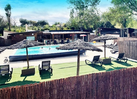 Camping Le Val de Cesse, 4* - 58