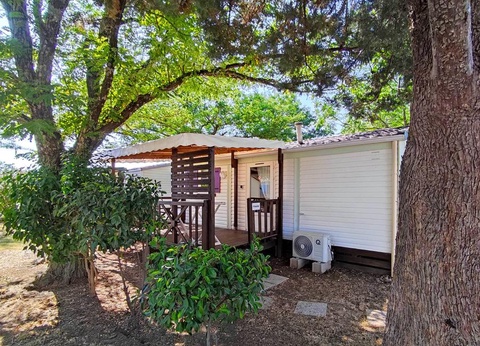 Camping l'Olivier, 3* - 32