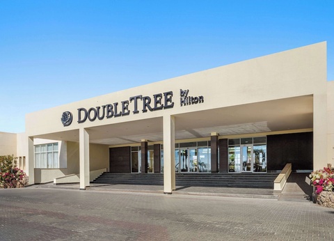 DoubleTree by Hilton Sharm El Sheikh - Sharks Bay Resort - 65