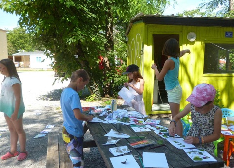 Camping Le Coin Charmant, 3* - 28