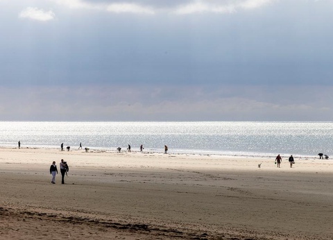 Flower Camping La Davière Plage, 4* - 86