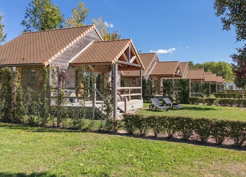 Camping La Croix du Vieux Pont, 5* - 34