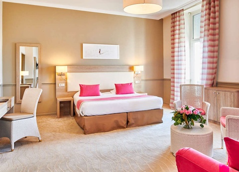 Excursion en bord de mer à quelques pas de Monaco - 3* - 6