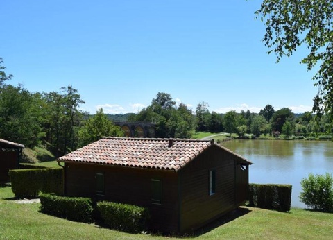 Camping et Village Vacances Le Lac - 2