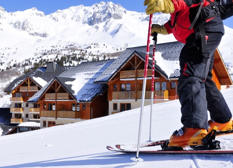 Résidence Le Rond Point des Pistes 3* - 7
