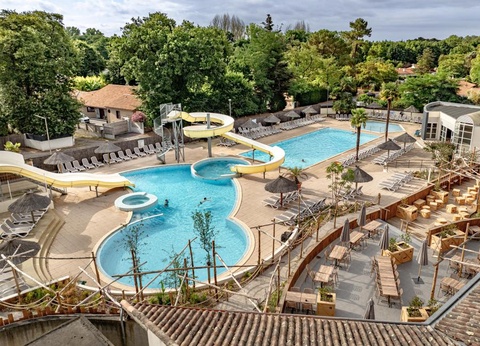 Flower Camping Au Bois des Biches, 4* - 2