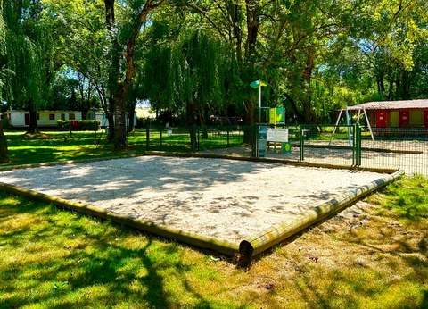 Camping Les 2 Salamandres, 2* - 65