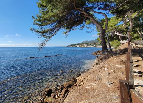 Camping Le Beau Vezé, 4* - 56