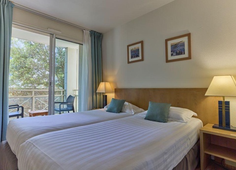 Résidence Reine Marine + cure - 9