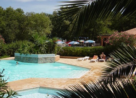 Camping Benista, 4* - 2