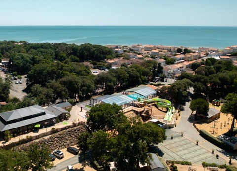 Camping Le Petit Rocher, 4* - 39