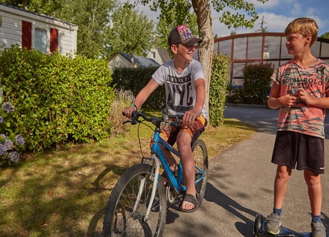 Camping Le Moulin de Kermaux, 4* - 30