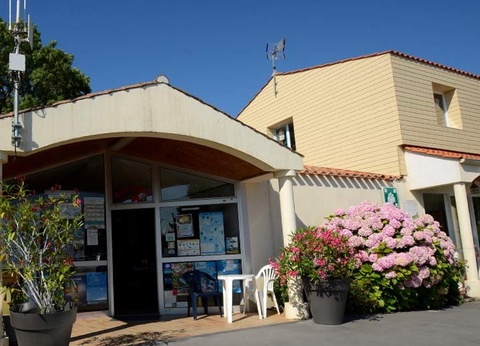 Camping Le Marais Neuf, 3* - 4