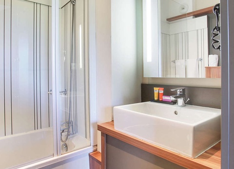 Escapade 4* détente et romantique dans un domaine boisée en Provence - 4* - 16