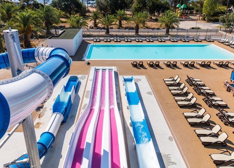 Camping Marina d'Erba Rossa, 4* - 3