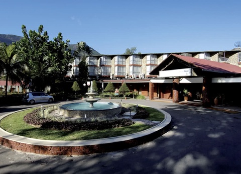 Combiné 2 îles : Mahé / Praslin en hôtel 3* (12nuits) - 7