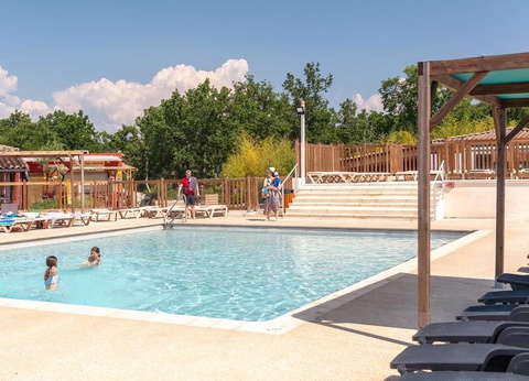 Camping Domaine de Chaussy, 4* - 4