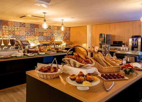 Escapade amoureuse suprême au M &Spa - 4* - 4