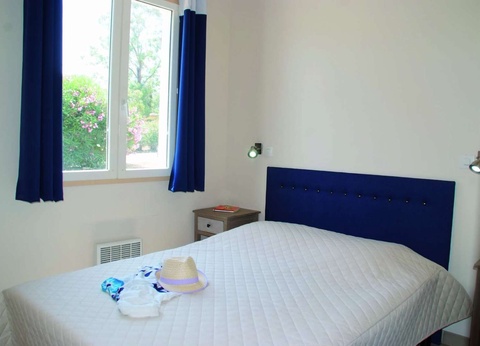 Camping Montana Parc - Oasis Village 5* - 10