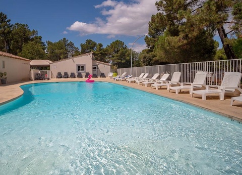 Camping La Pinède en Provence, 3* - 2