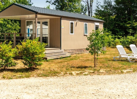 Camping Château La Forêt, 4* - 5