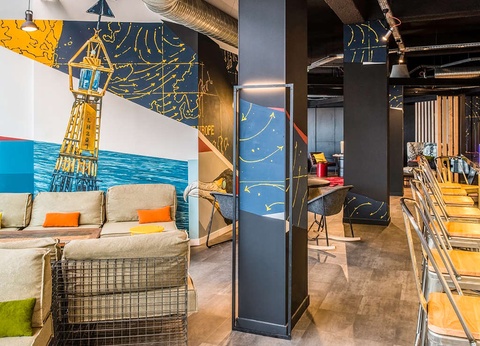 Escapade en amoureux avec bouteille de champagne, au Havre - 4* - 10