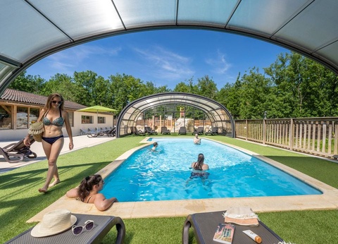 Camping Romanée - Lou Castel, 4* - 4