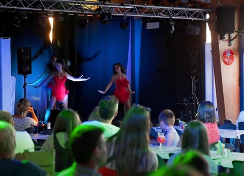 Camping l'Anse des Pins, 4* - 24